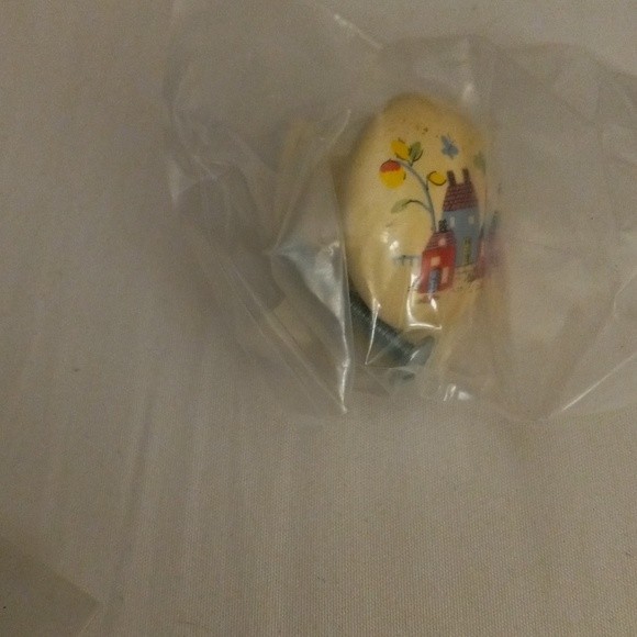 Liberty Hardware Drawer Pull Handles Set of 4 CottageCore Farmhouse - Picture 3 of 3